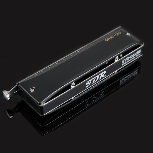 The reeds of the Chromatic Harmonica EVO 0648S use a reed planing process to make the sound fuller and softer.